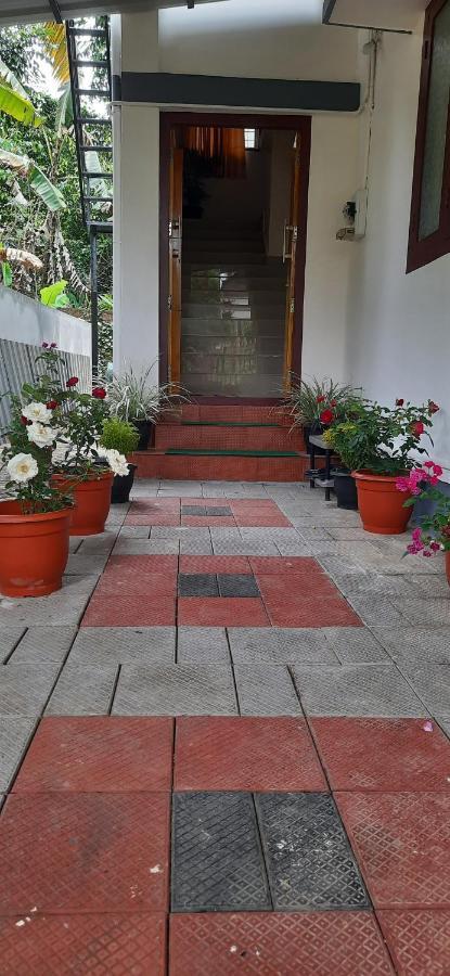 Nest Mdy Appartement Mananthavady Buitenkant foto